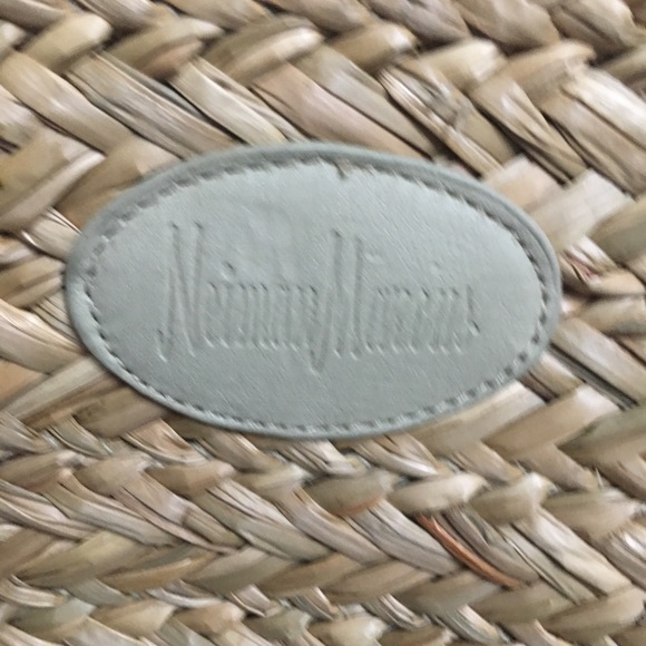 Neiman Marcus  Purse - Picture 3 of 4